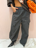 Pantalone cargo grigio