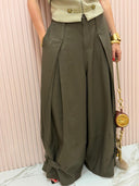 Pantalone con riprese verde