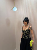 Top bustino flowers