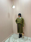 Felpa con spallina imbottita verde