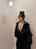 Giacca con cappuccio ricami nera