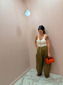 Pantalone cargo con riprese beige
