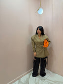 Blazer con riprese in vita camel