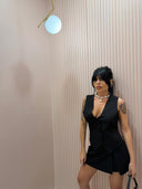 Gilet nero con merletto sul retro