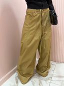 Pantalone parachute camel