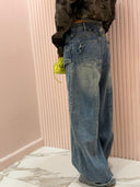 Jeans con dettaglio in vita