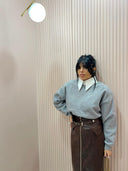 Felpa con spallina imbottita grigia