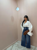 Camicia bianca con manica a campana