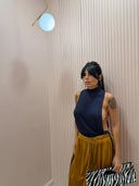 Body collo alto scollato blu