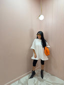 Maxi t-shirt bianca con orlo